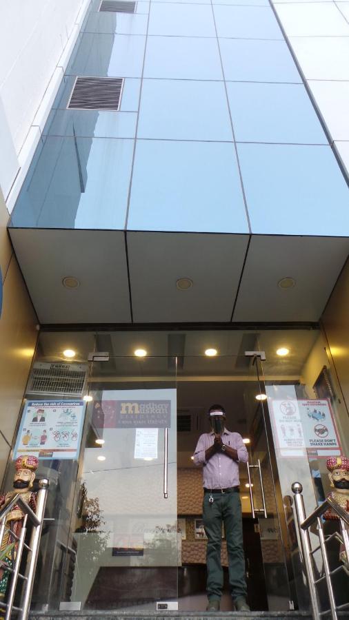 Madhav Muskan Residency Mathura Exterior foto