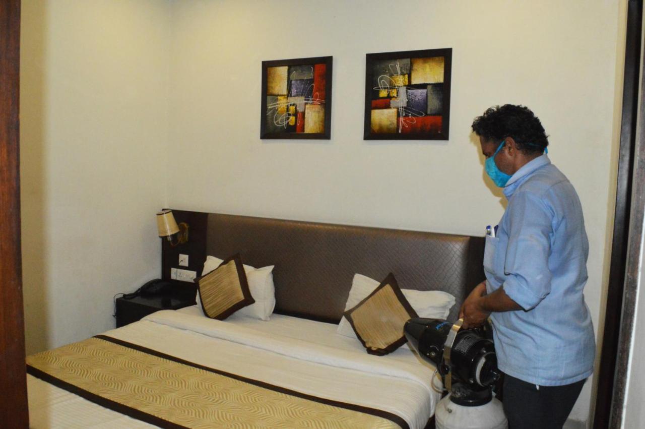 Madhav Muskan Residency Mathura Exterior foto