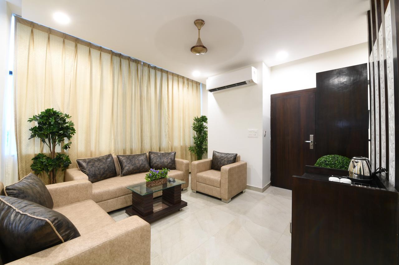 Madhav Muskan Residency Mathura Exterior foto